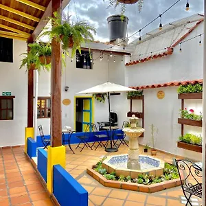 La Casa De Plazas Urban Gasthof